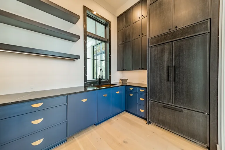 Charlotte Real Estate | View 18000 Whispering Oaks Drive | Scullery | View 22
