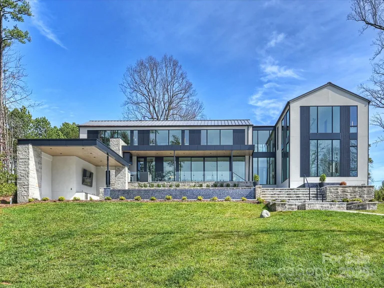 Charlotte Real Estate | View 2536 Brawley School Road | room 3 | View 4