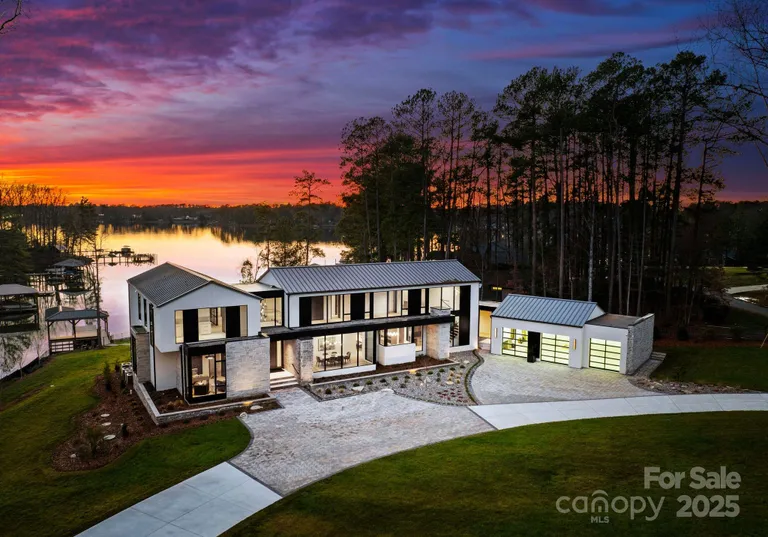 Charlotte Real Estate | View 2536 Brawley School Road | 4 Beds, 5 Baths | View 1