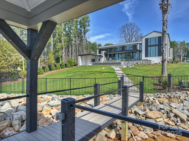 Charlotte Real Estate | View 2536 Brawley School Road | room 42 | View 43