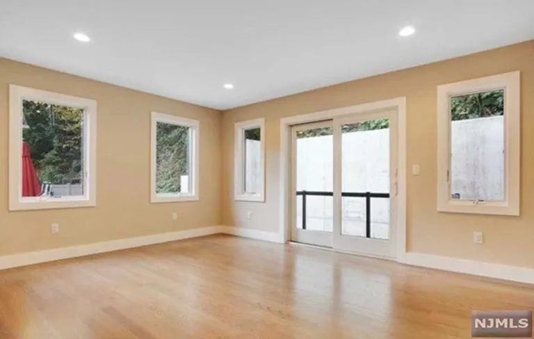 New York City Real Estate | View 746 Undercliff Avenue #A | room 7 | View 8
