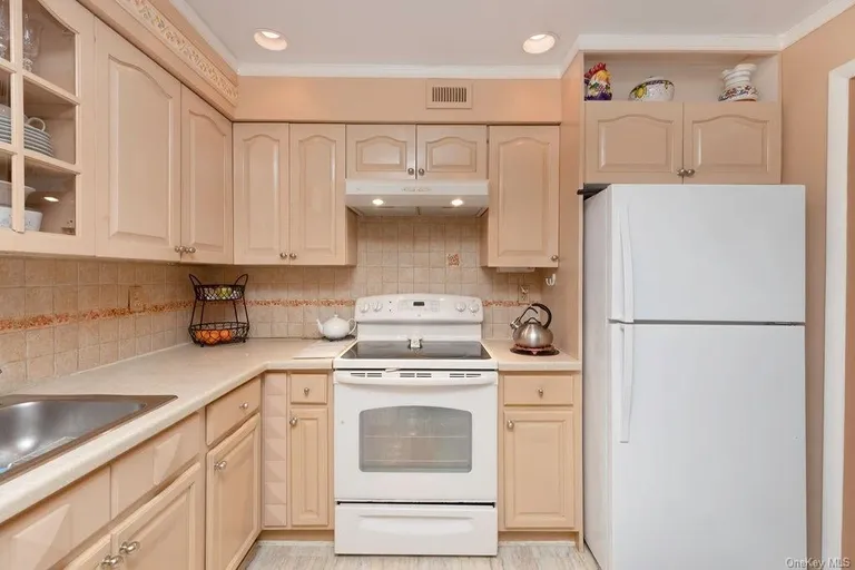 New York City Real Estate | View 4 Bronxville Glen Drive #1-11 | room 12 | View 13