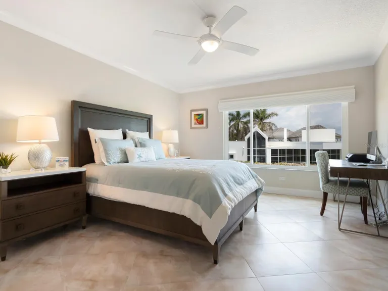 Sarasota/St. Petersburg Real Estate | View 100 Sands Point Road #305 | room 25 | View 26