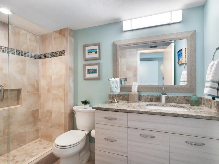 Sarasota/St. Petersburg Real Estate | View 100 Sands Point Road #305 | room 28 | View 29