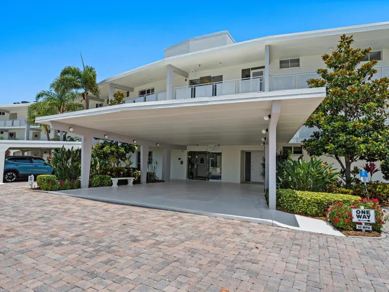 Sarasota/St. Petersburg Real Estate | View 100 Sands Point Road #305 | room 1 | View 2