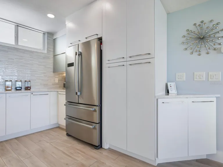 Sarasota/St. Petersburg Real Estate | View 100 Sands Point Road #305 | room 15 | View 16