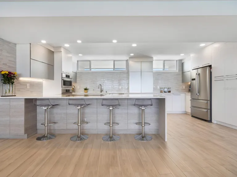 Sarasota/St. Petersburg Real Estate | View 100 Sands Point Road #305 | room 13 | View 14