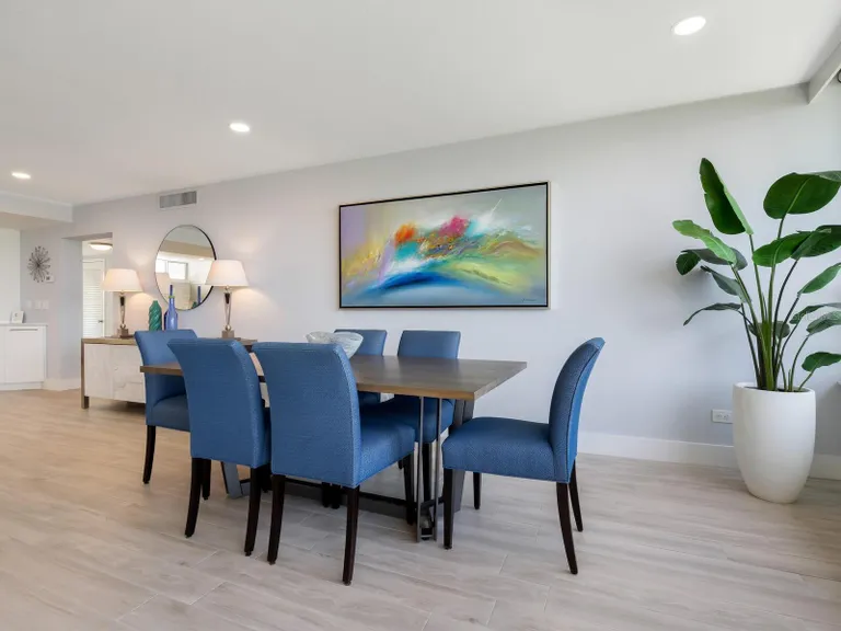 Sarasota/St. Petersburg Real Estate | View 100 Sands Point Road #305 | room 7 | View 8