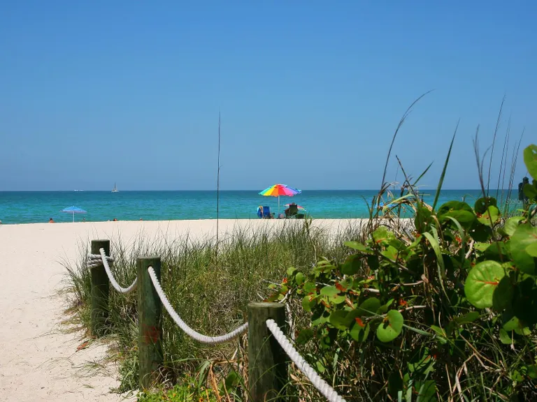 Sarasota/St. Petersburg Real Estate | View 100 Sands Point Road #305 | room 52 | View 53