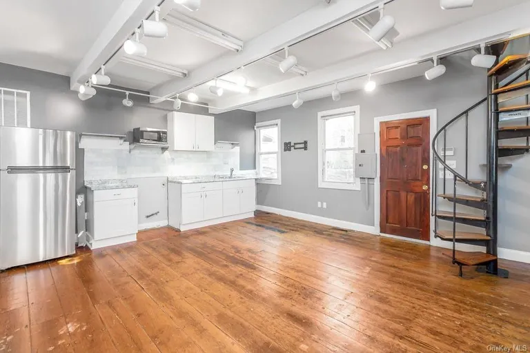 New York City Real Estate | View 1204 Main Street | room 31 | View 32