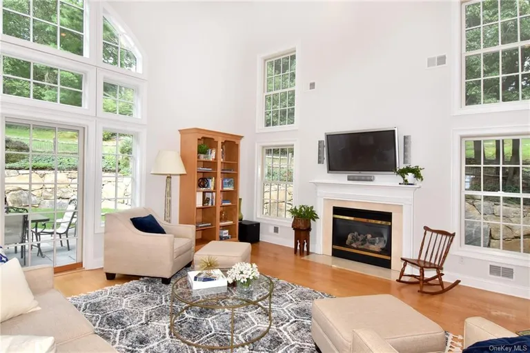 New York City Real Estate | View 299 Riverview Road | room 50 | View 51