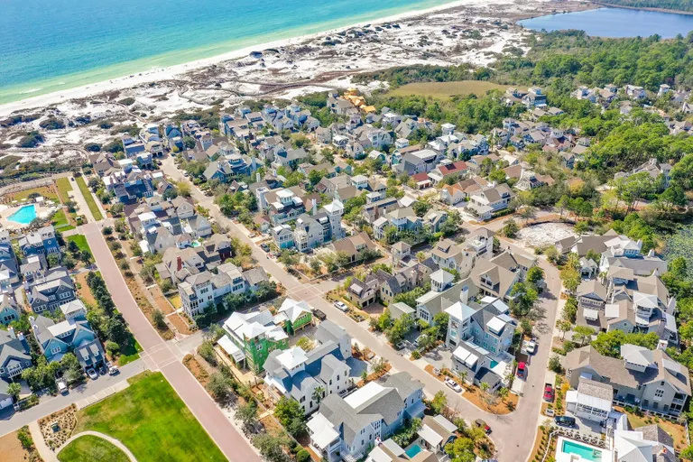 New York City Real Estate | View 26 N Founders Lane | Newly Constructed Premium Estate :: WaterSound Beach, FL | View 9