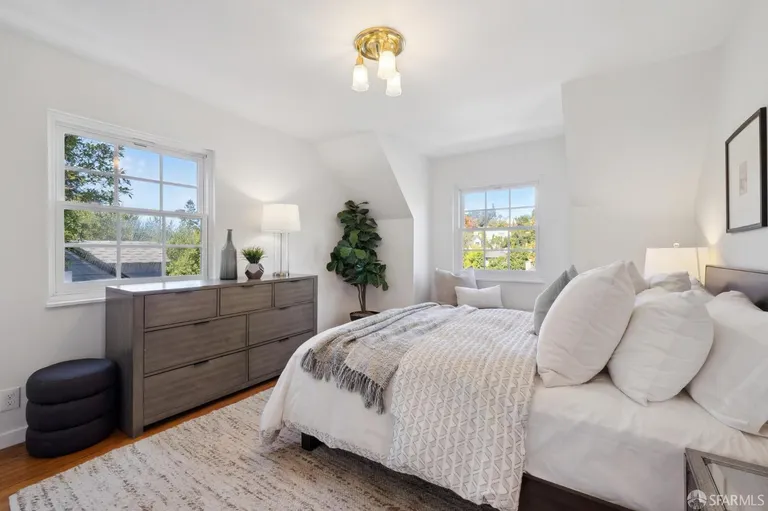 Northern California Real Estate | View 1887 Trestle Glen | room 35 | View 36