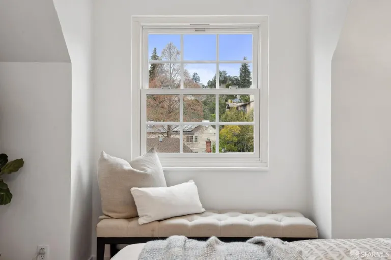 Northern California Real Estate | View 1887 Trestle Glen | room 34 | View 35