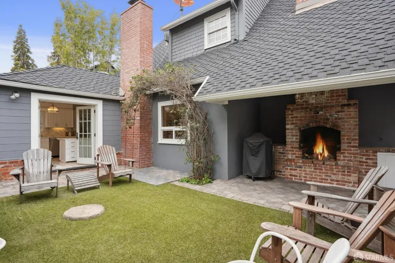 Northern California Real Estate | View 1887 Trestle Glen | room 45 | View 46