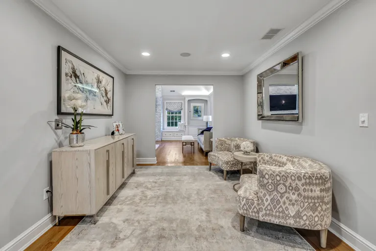 New York City Real Estate | View 15 Tomahawk Lane | 18 | View 19