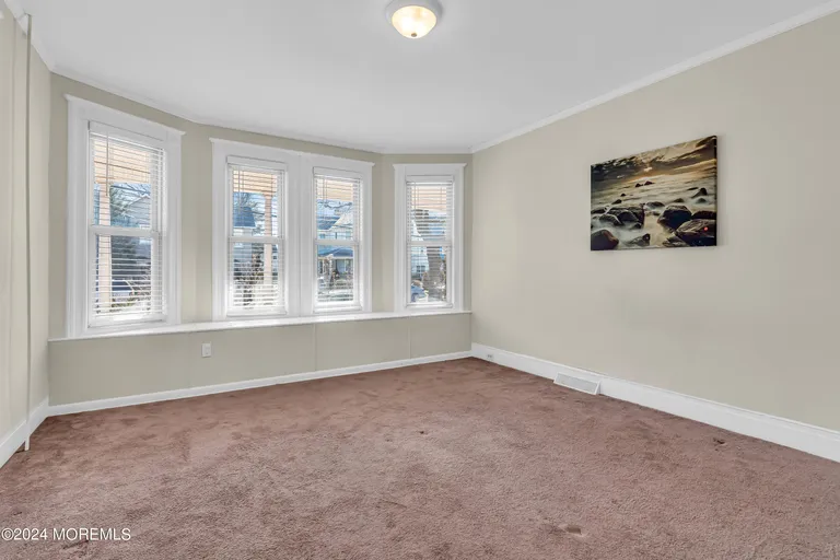 New York City Real Estate | View 128 Oakland Street Unit# A | room 6 | View 7