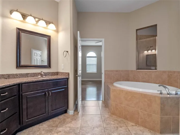 Central Florida Real Estate | View 8747 Bridgeport Bay Circle | room 13 | View 14