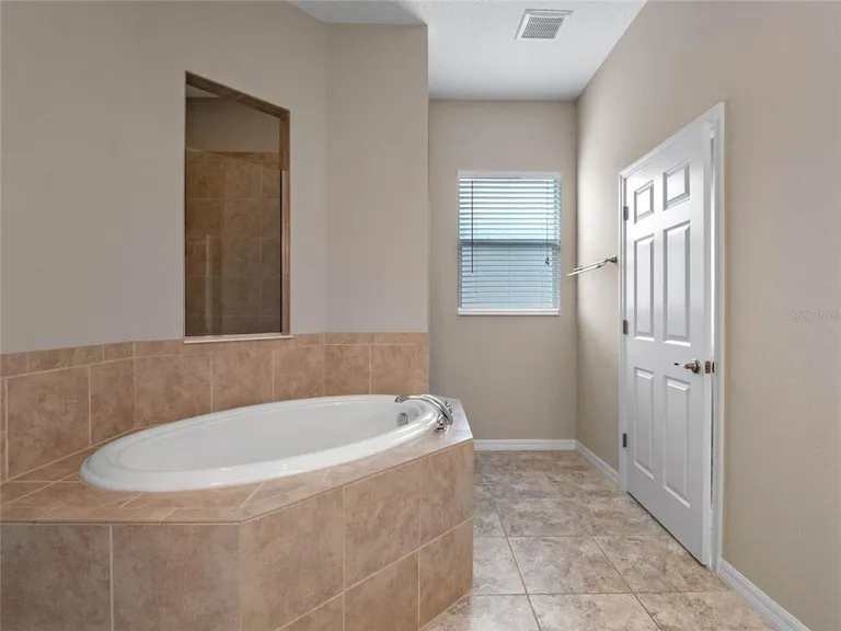 Central Florida Real Estate | View 8747 Bridgeport Bay Circle | room 14 | View 15