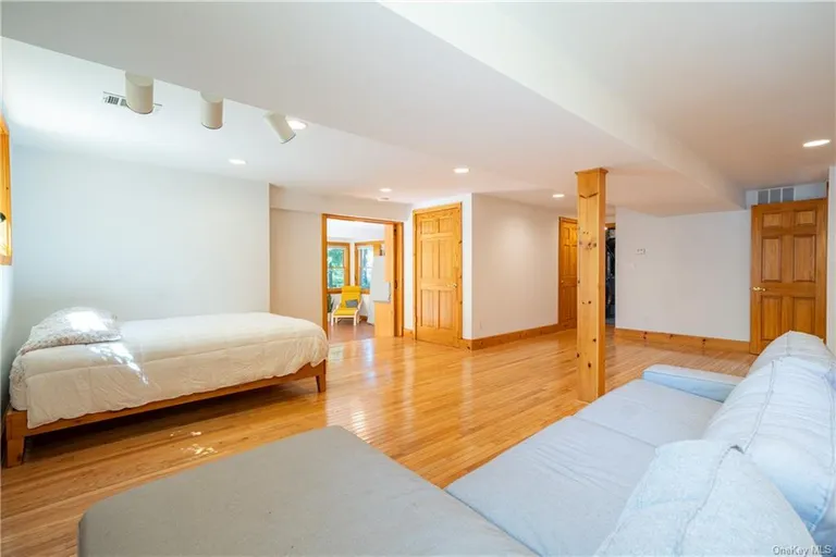 New York City Real Estate | View 14 White Birch Drive | room 18 | View 19