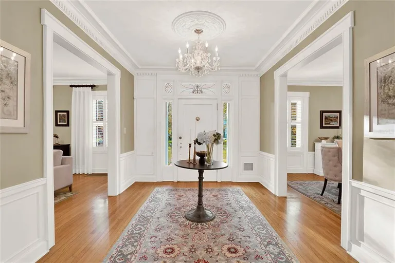Central Florida Real Estate | View 721 Delaney Avenue | room 3 | View 4