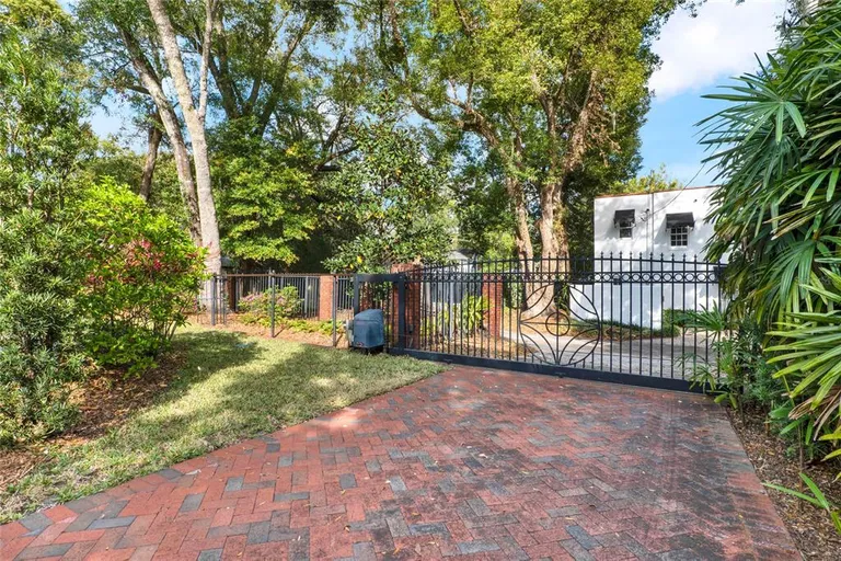 Central Florida Real Estate | View 721 Delaney Avenue | room 44 | View 45