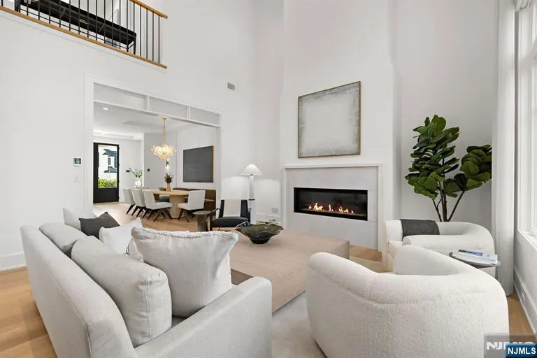 Bergen County Real Estate | View 16 Stone Bridge Court | room 7 | View 8