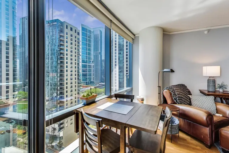 New York City Real Estate | View 450 E Waterside, 1406 | room 2 | View 3