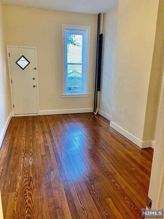 New York City Real Estate | View 2313 New York Avenue | room 8 | View 9