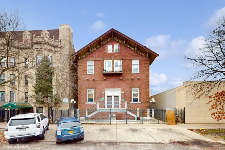 New York City Real Estate | View 2350 N Kedzie, F | room 27 | View 28