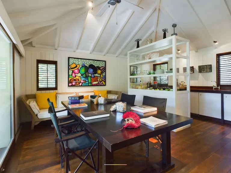 St Barth Real Estate | View CR-PLM Marigot | Villa CR-PLM St Barth 9 | View 4