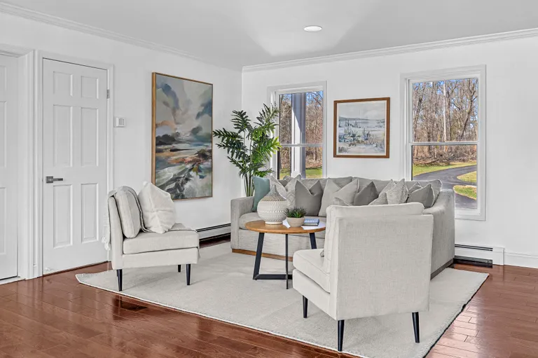 New York City Real Estate | View 817 Stanford Road | room 6 | View 7