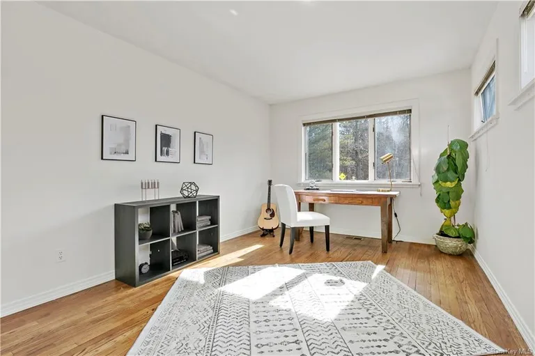 New York City Real Estate | View 15 Beechwood Way | room 17 | View 18