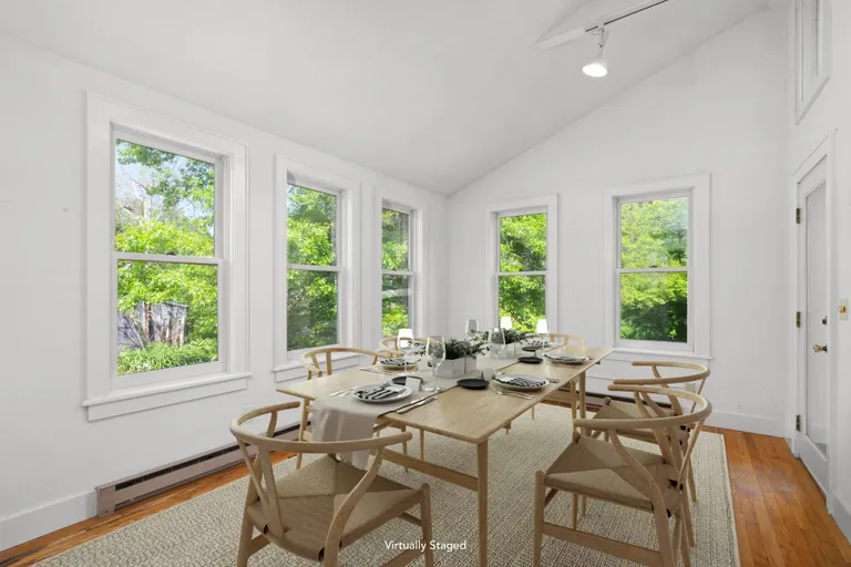 39 Grinnell Street, Rhinecliff, NY 12574 Property for sale