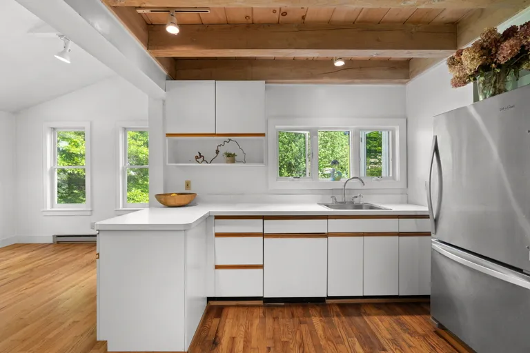 39 Grinnell Street, Rhinecliff, NY 12574 Property for sale