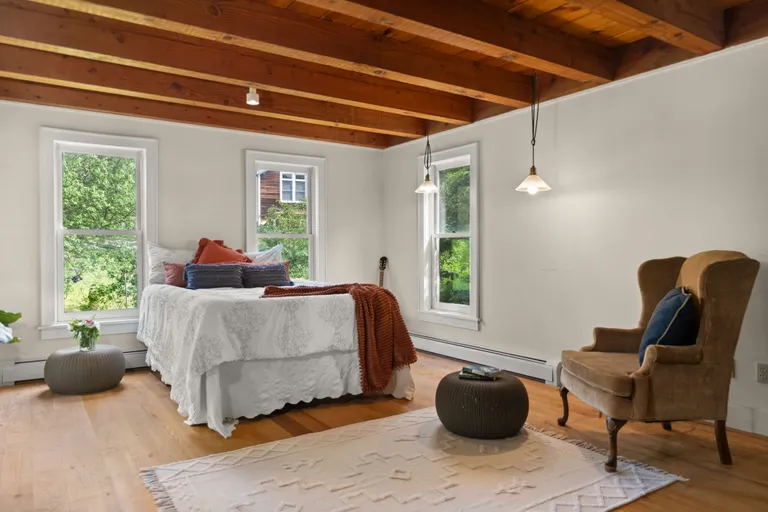 39 Grinnell Street, Rhinecliff, NY 12574 Property for sale