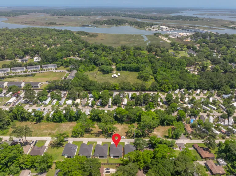 Savannah Real Estate | View 2205 Downing Avenue | room 3 | View 4