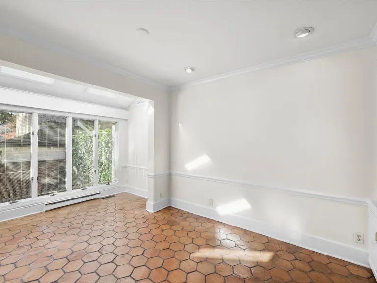 New York City Real Estate | View 204 Perrin Place | room 24 | View 25