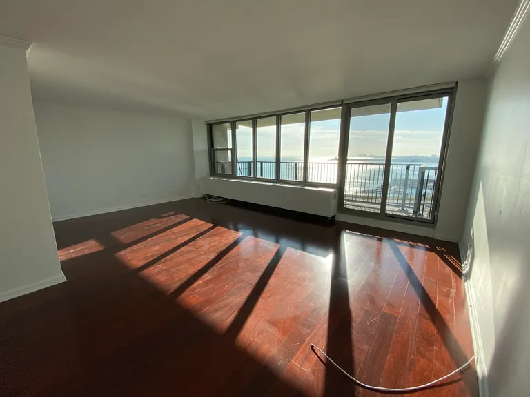 New York City Real Estate | View 400 E Randolph, 1511 | room 8 | View 9