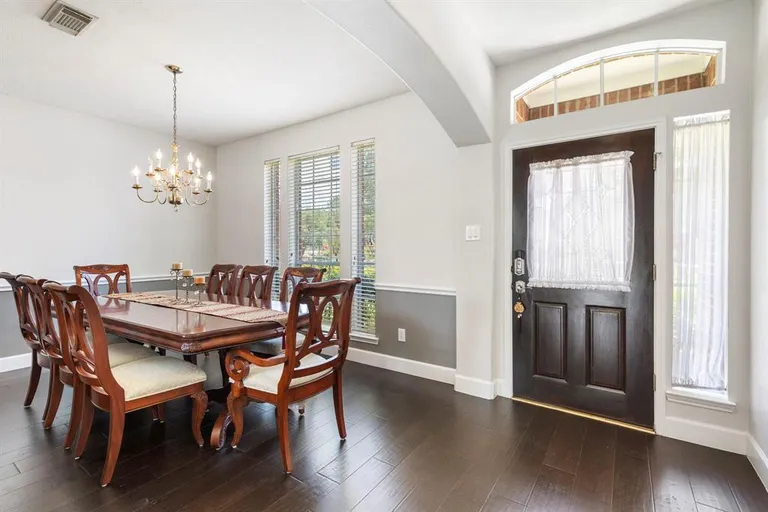 New York City Real Estate | View 20935 Nashland Court | room 4 | View 5