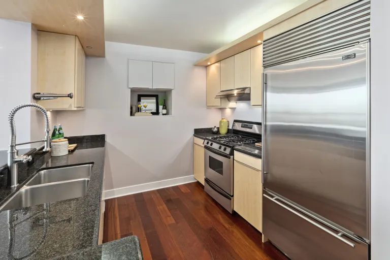 New York City Real Estate | View 239 Brannan Street #15G | room 29 | View 30