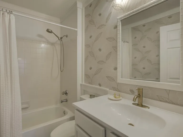 New York City Real Estate | View 417 Olmsted Park Place #E | room 26 | View 27