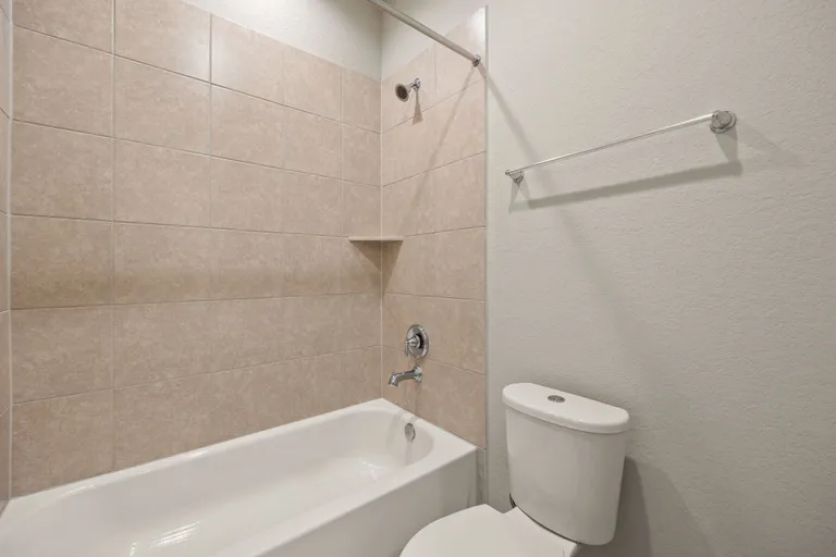 Houston Suburbs Real Estate | View 9913 Smokehouse Silo Lane | room 36 | View 37