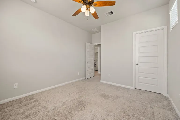 Houston Suburbs Real Estate | View 9913 Smokehouse Silo Lane | room 33 | View 34