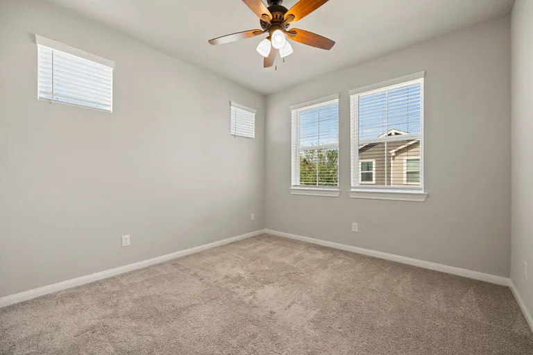 Houston Suburbs Real Estate | View 9913 Smokehouse Silo Lane | room 34 | View 35