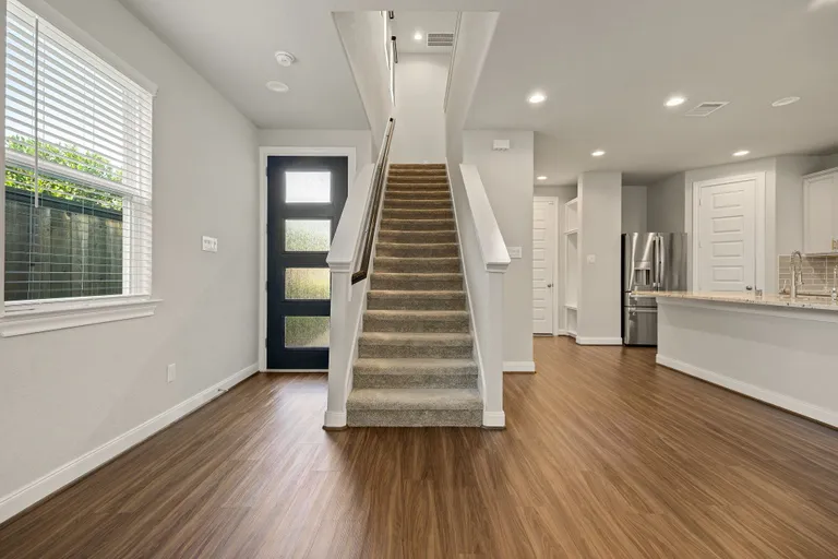 Houston Suburbs Real Estate | View 9913 Smokehouse Silo Lane | room 23 | View 24