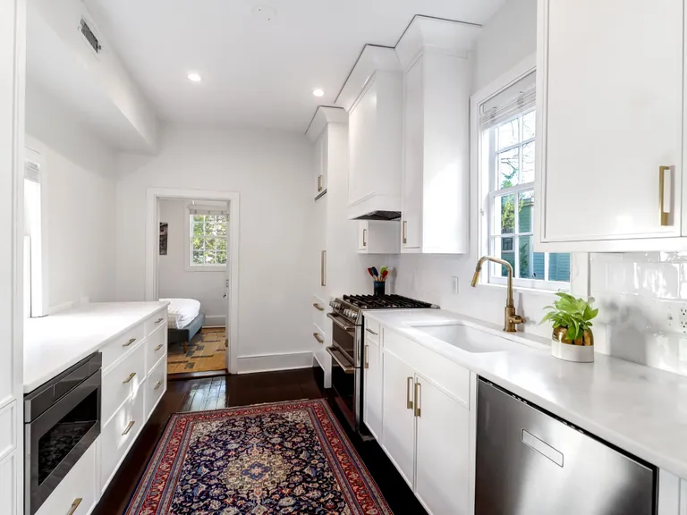 New York City Real Estate | View 138 Tradd Street #B | room 11 | View 12