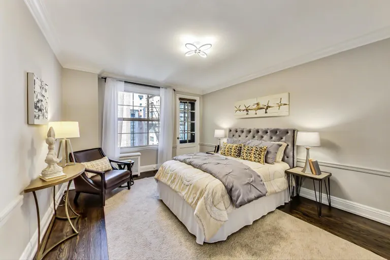 New York City Real Estate | View 210 E Pearson, 14AB | room 30 | View 31