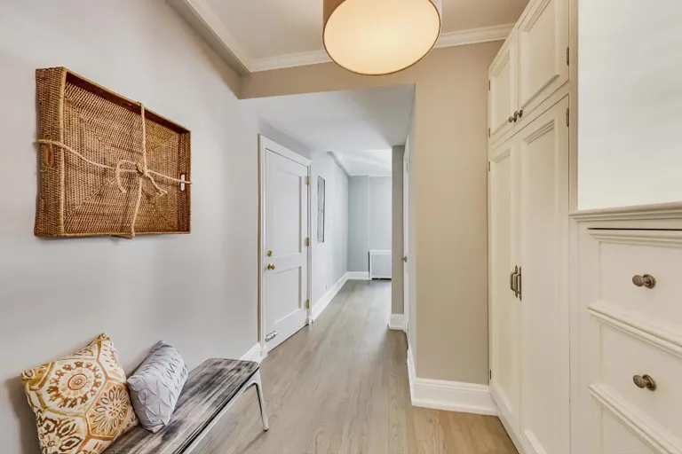 New York City Real Estate | View 210 E Pearson, 14AB | room 38 | View 39