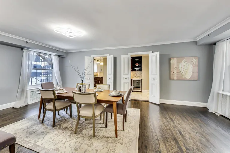 New York City Real Estate | View 210 E Pearson, 14AB | room 11 | View 12
